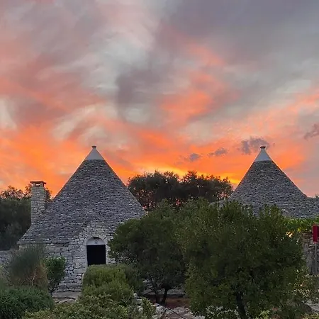 Trulli Della Masseria Selva 別荘 チェーリエ・メッサーピカ
